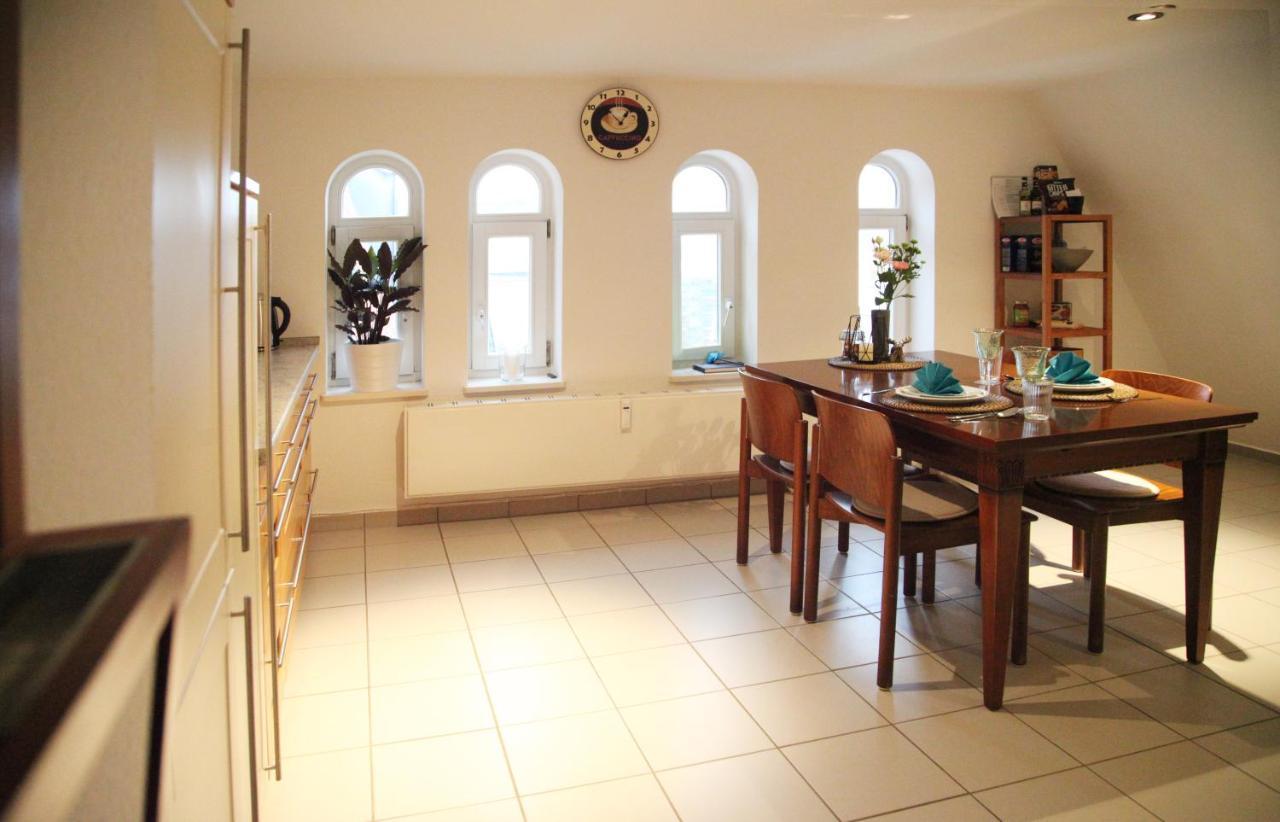 Wunderschoene Dachgeschoss - Maisonette Ρόστοκ Εξωτερικό φωτογραφία