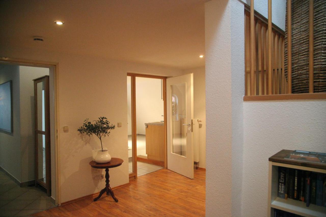 Wunderschoene Dachgeschoss - Maisonette Ρόστοκ Εξωτερικό φωτογραφία